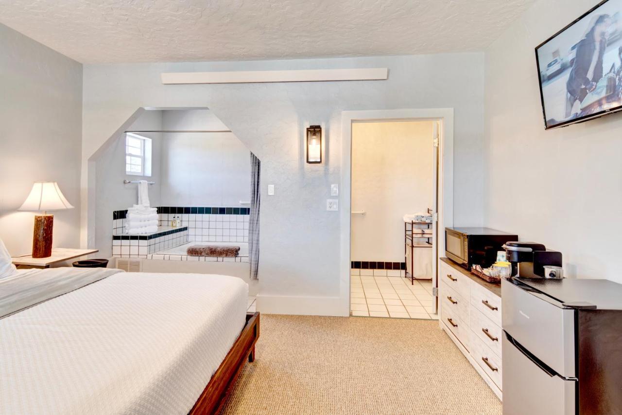 Eagle'S Landing Lodge Custer Bagian luar foto